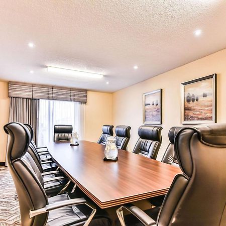 Comfort Inn & Suites Ambassador Bridge Windsor Dış mekan fotoğraf
