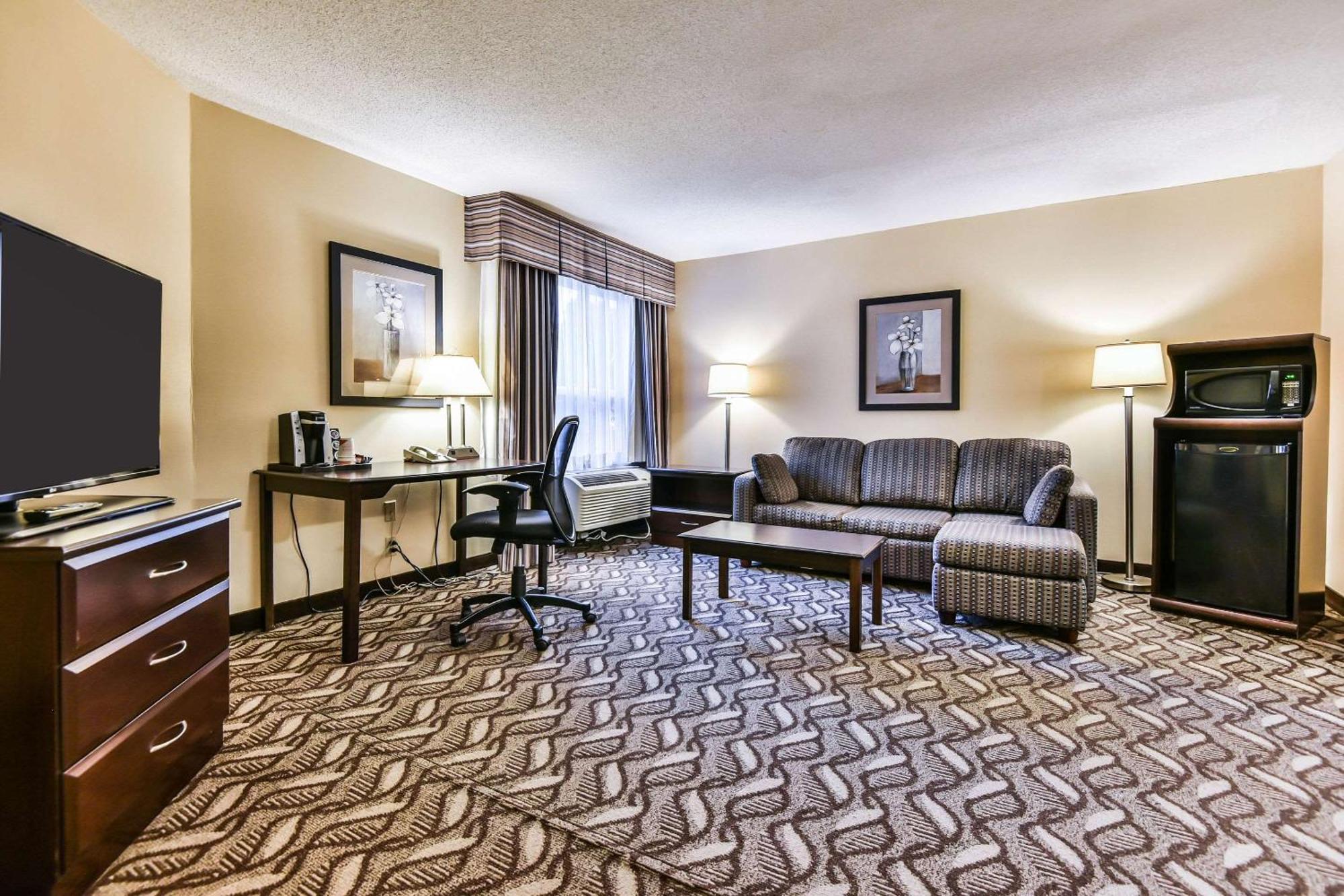 Comfort Inn & Suites Ambassador Bridge Windsor Dış mekan fotoğraf