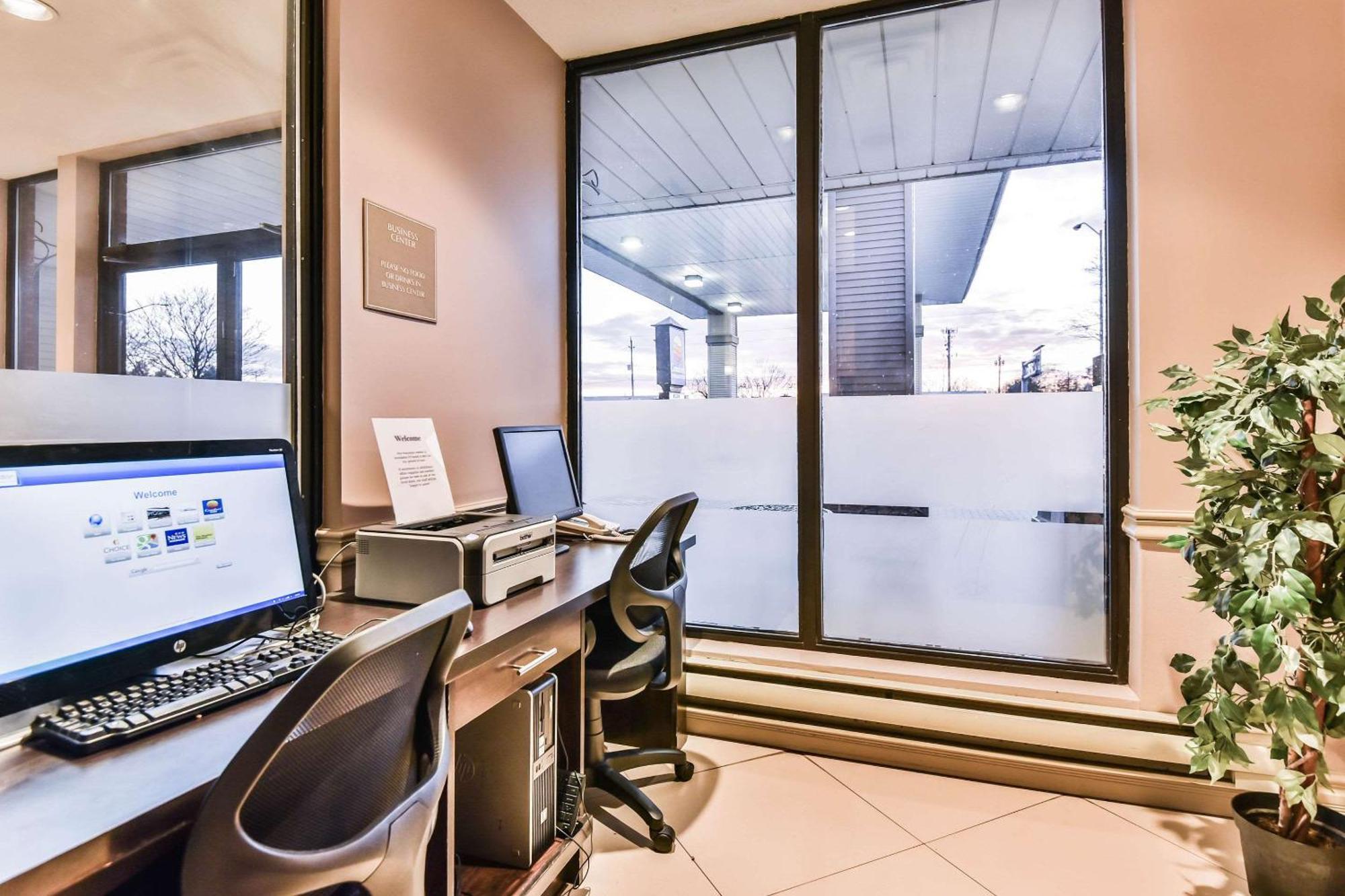 Comfort Inn & Suites Ambassador Bridge Windsor Dış mekan fotoğraf