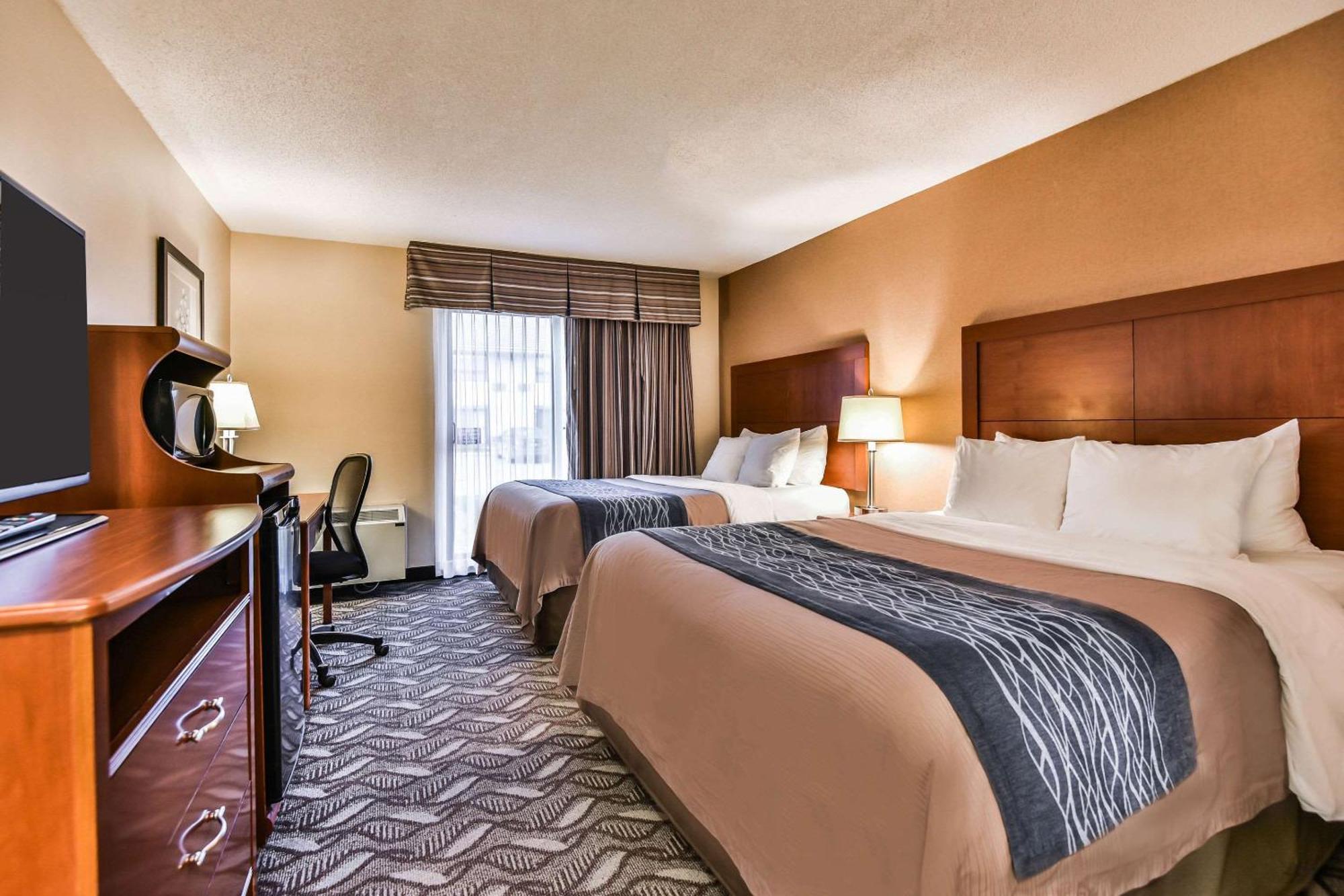 Comfort Inn & Suites Ambassador Bridge Windsor Dış mekan fotoğraf