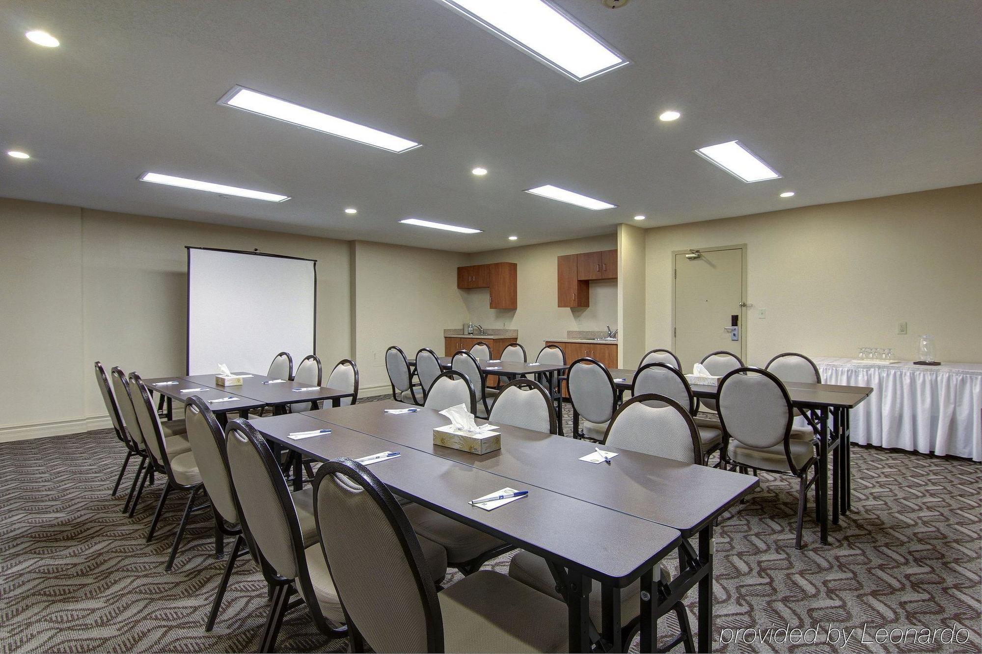 Comfort Inn & Suites Ambassador Bridge Windsor Dış mekan fotoğraf