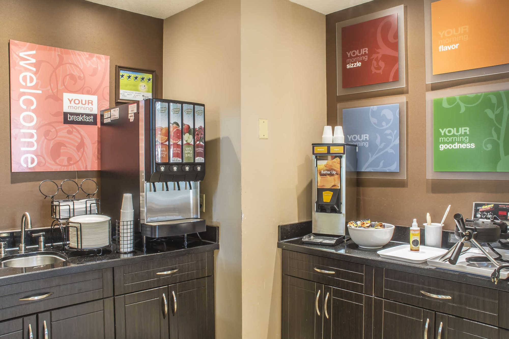 Comfort Inn & Suites Ambassador Bridge Windsor Konforlar fotoğraf