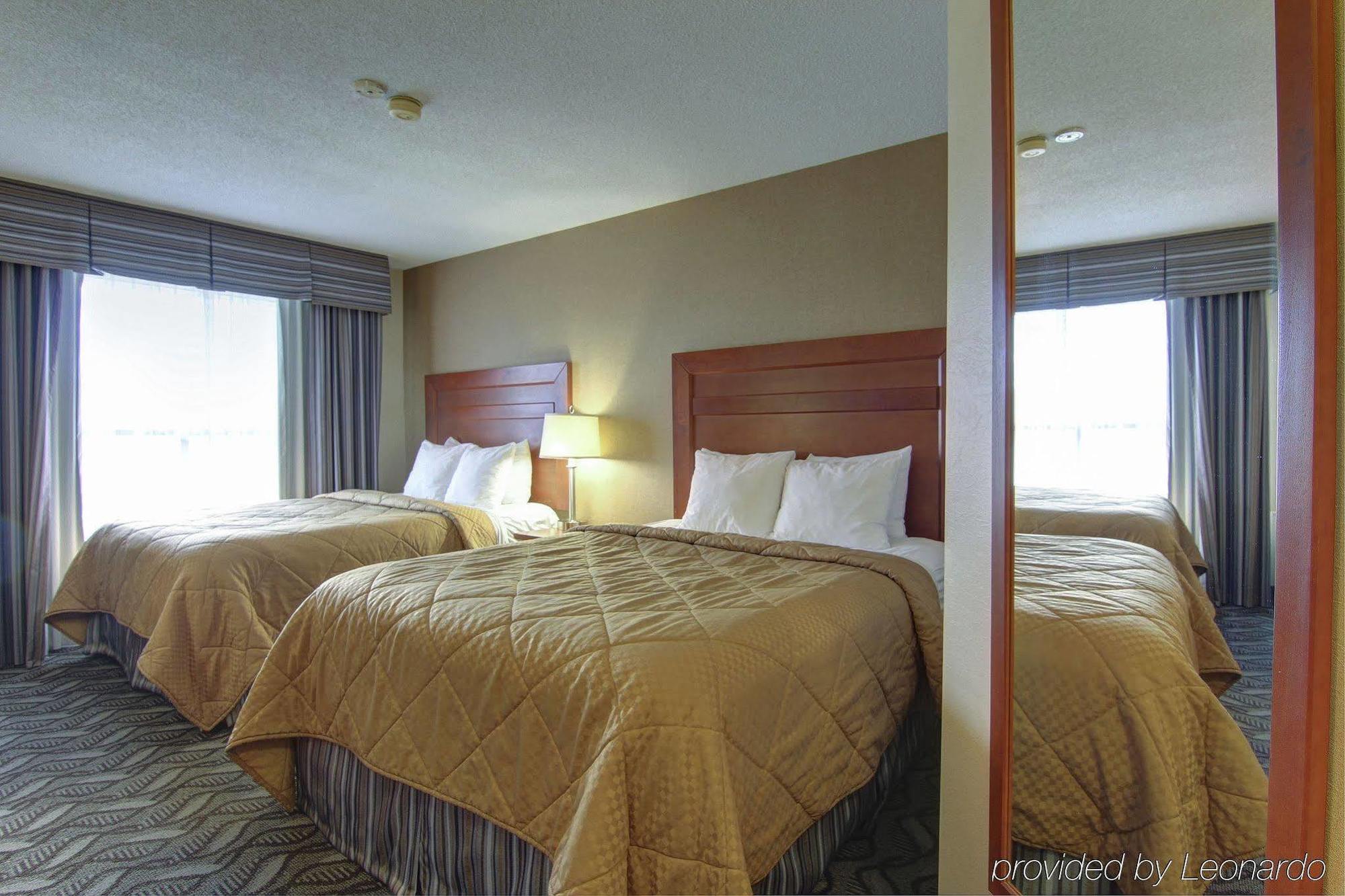 Comfort Inn & Suites Ambassador Bridge Windsor Dış mekan fotoğraf
